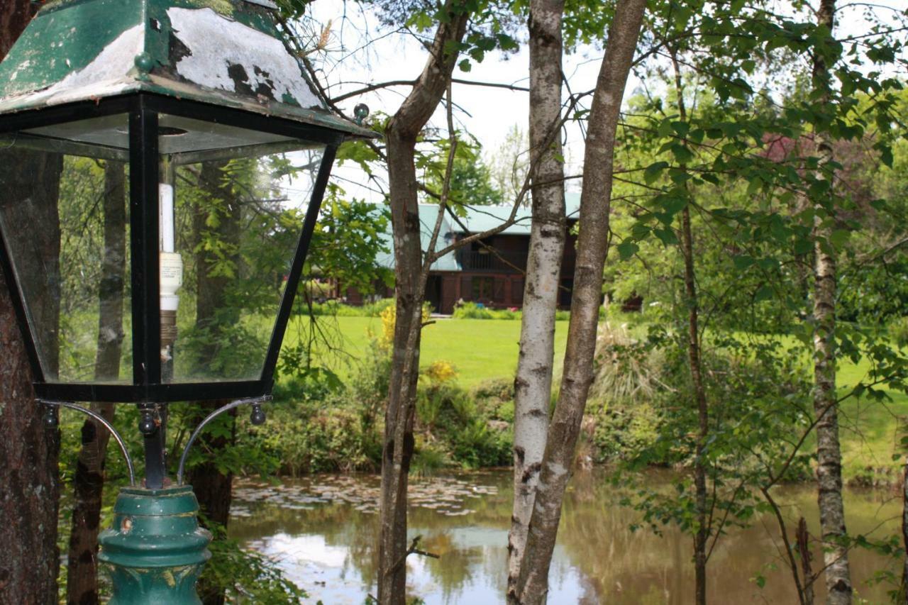 Spruce Lake Sauviat-sur-Vige Экстерьер фото
