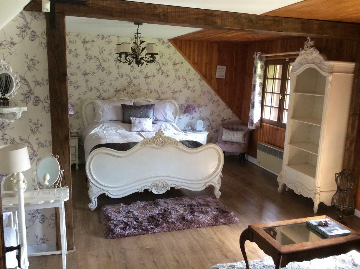 Spruce Lake Sauviat-sur-Vige Экстерьер фото